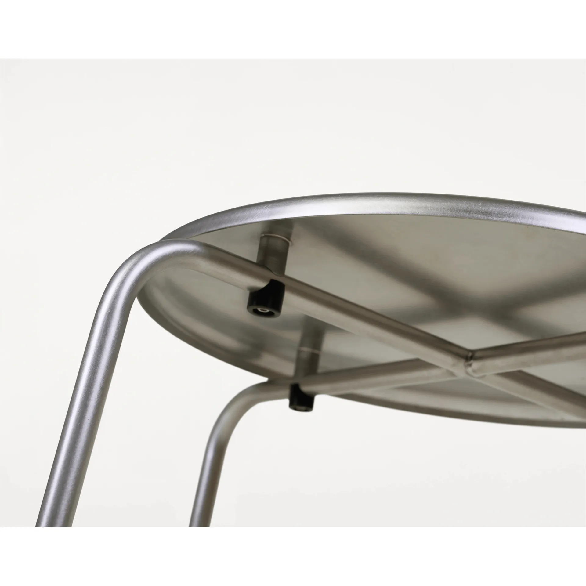 Taburete redondo Petit Rond, Acero inoxidable FRAMA