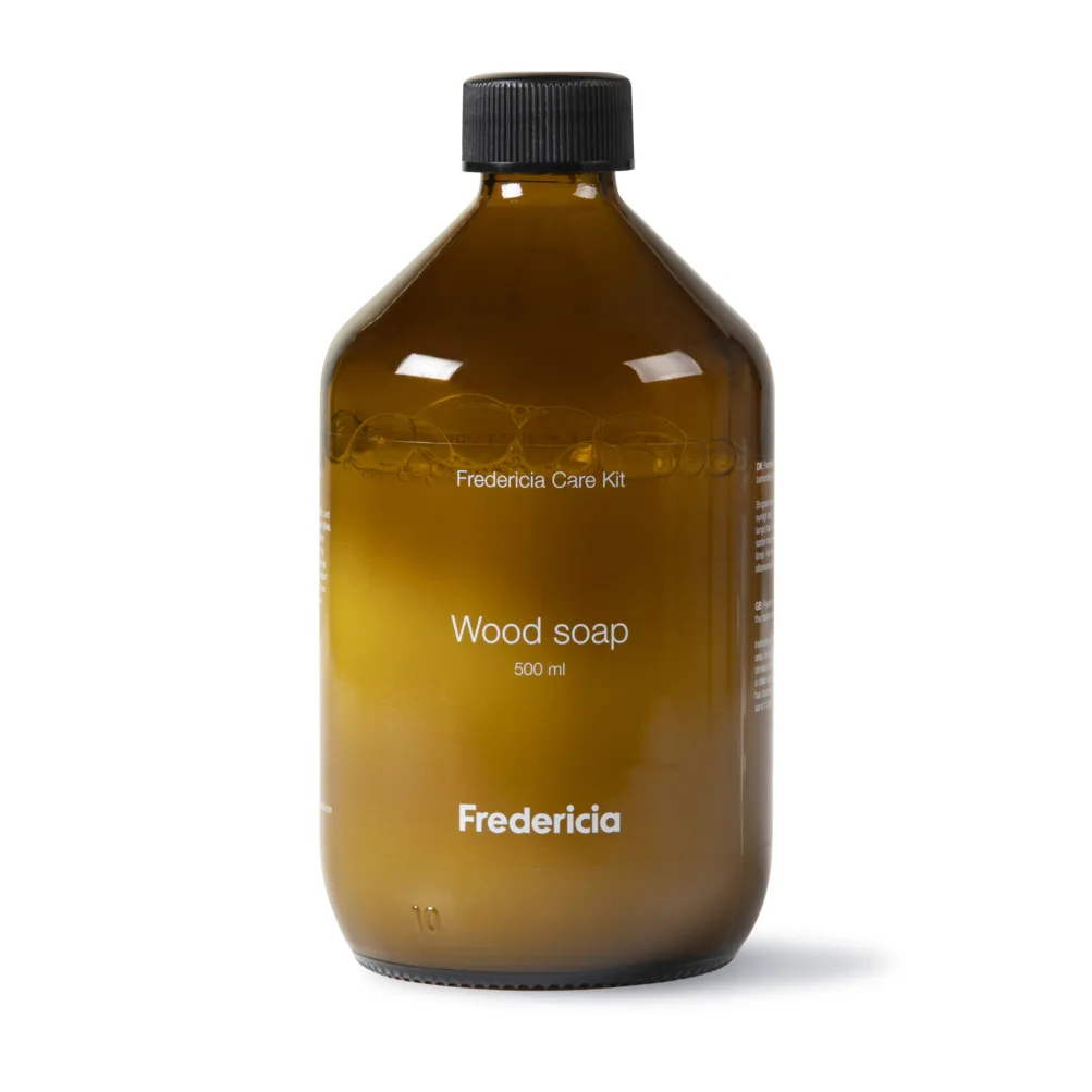 Kit de cuidado para muebles de madera Fredericia , Madera encerada Fredericia Furniture