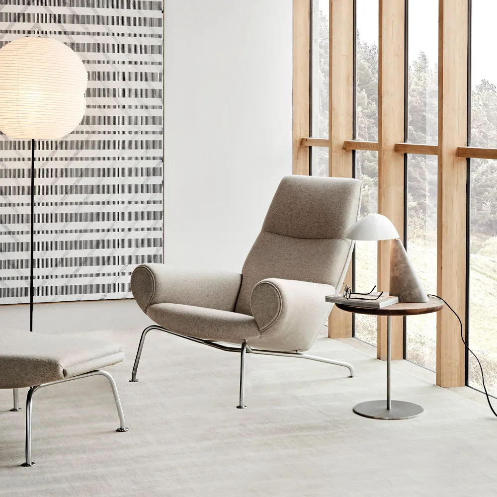 Lámpara de mesa Fellow, White-dark atlantico limestone Fredericia Furniture