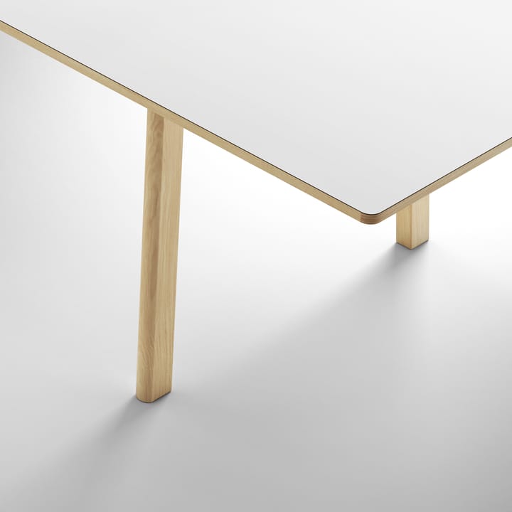 Mesa Ana 220-320 x 95 cm, Nanolaminado blanco - roble encerado Fredericia Furniture