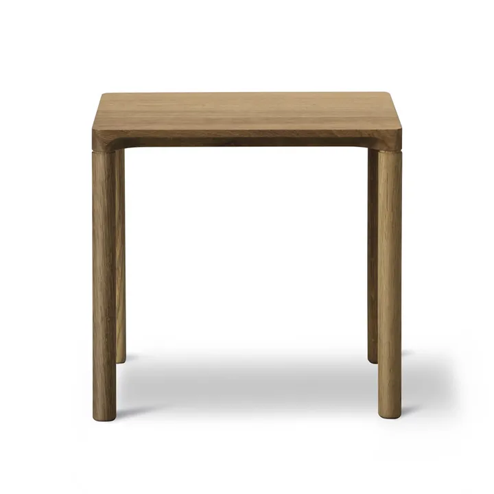 Mesa auxiliar Piloti 6700 - Roble ahumado - altura 41 cm - Fredericia Furniture