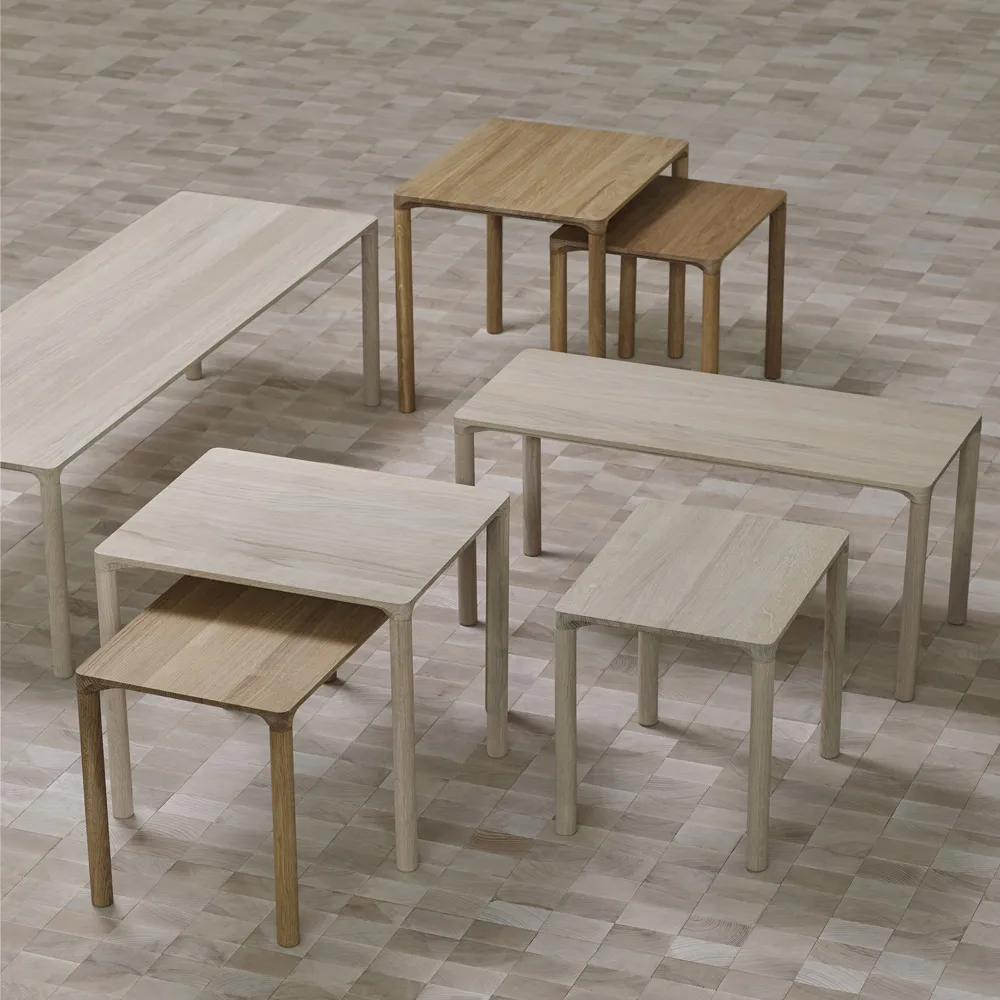 Mesa de centro Piloti 6715, Roble ahumado - altura 41 cm Fredericia Furniture