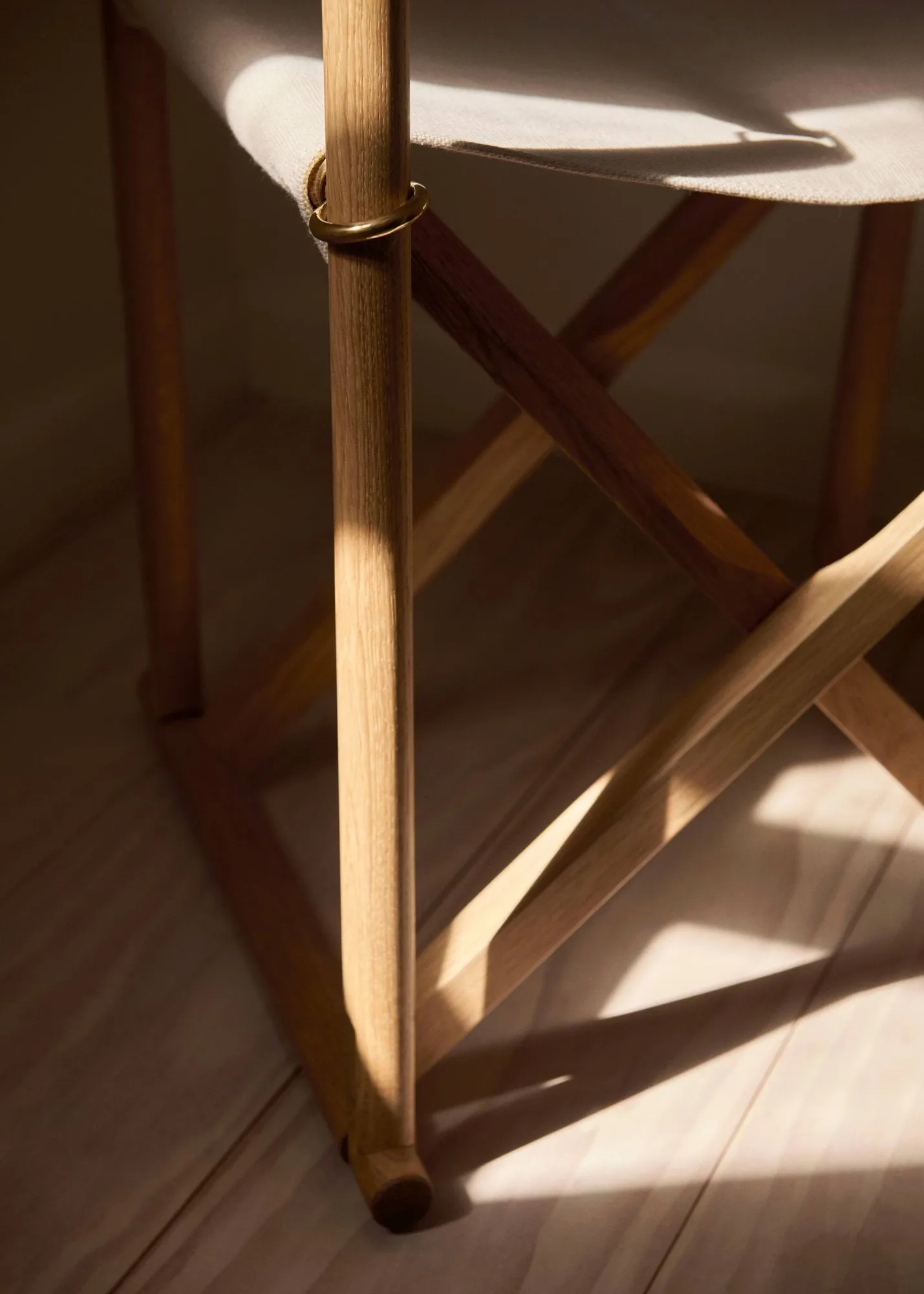 MK16 Folding Chair silla, Off white-roble aceitado Fredericia Furniture