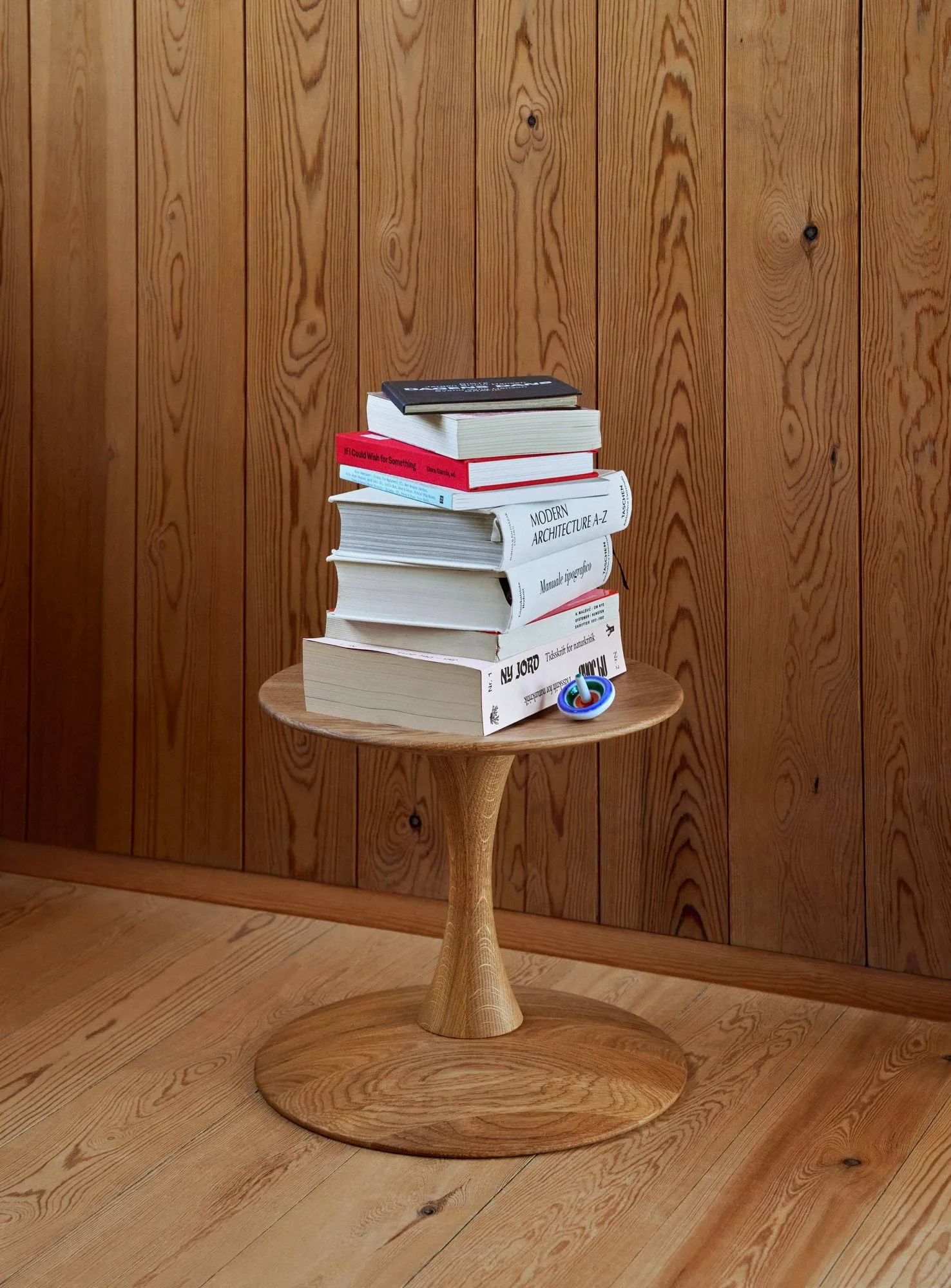 ND102 Trisse taburete, Roble aceitado, Ø32x28 cm Fredericia Furniture