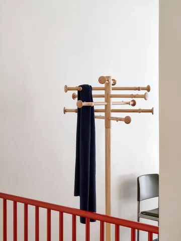 Perchero ND09 - Roble aceitado, 170 cm - Fredericia Furniture