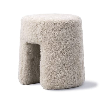 Puf Sequoia - Piel de oveja Moonlight - Fredericia Furniture