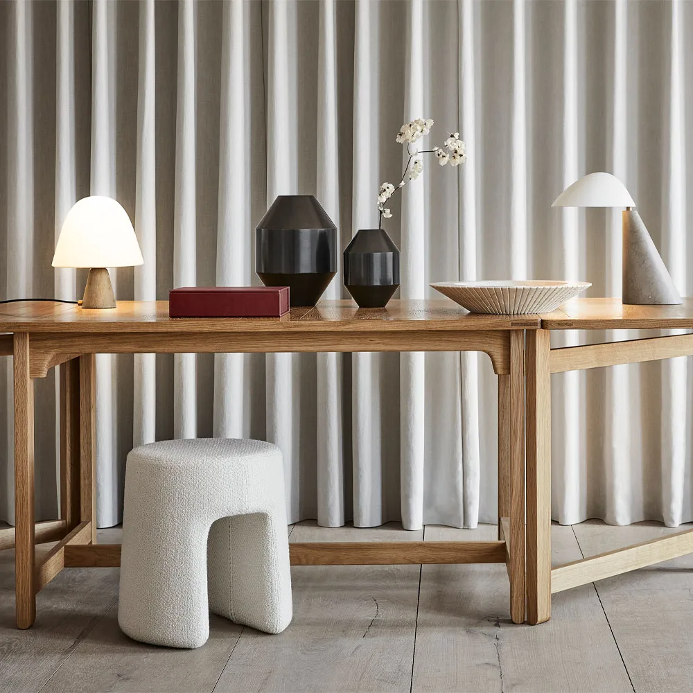 Puf Sequoia, Piel de oveja Moonlight Fredericia Furniture