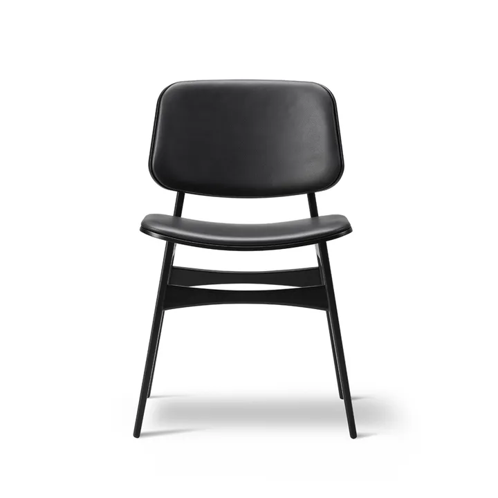 Søborg 3052 base de madera silla completamente tapizada - cuero Omni 301 negro, patas de roble lacadas en negro - Fredericia Furniture