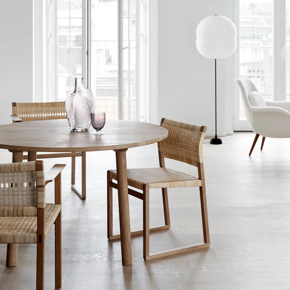 Silla BM61, Estructura de ratán barnizada Fredericia Furniture