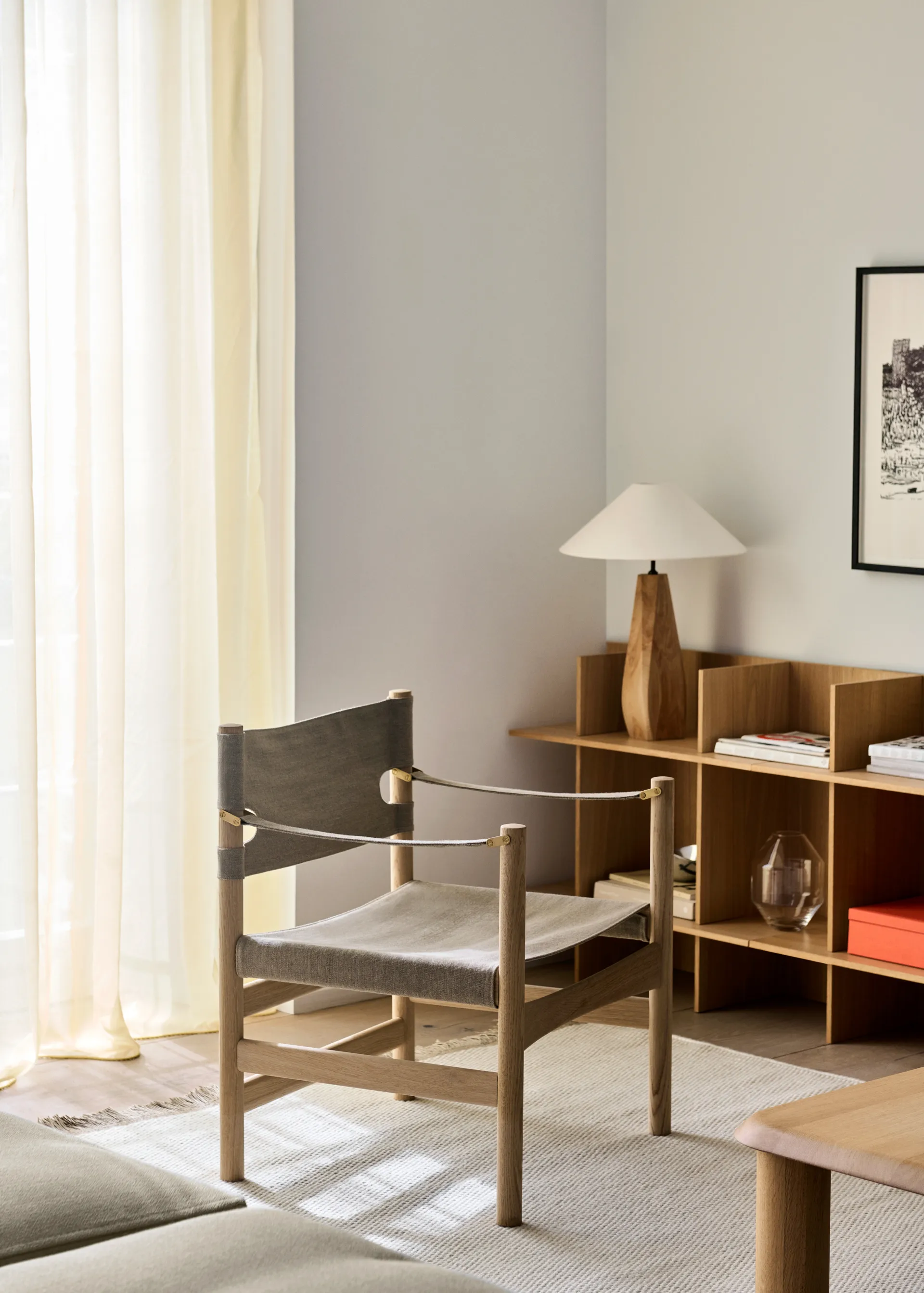 Silla con reposabrazos Canvas 21, Canvas natural - roble claro aceitado Fredericia Furniture