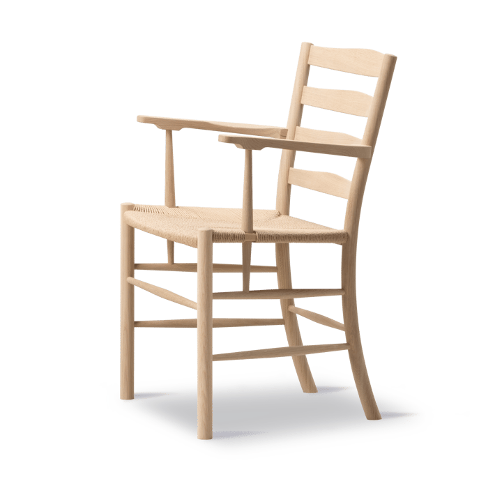 Silla con reposabrazos Klint - Trenzado natural - roble pintado negro - Fredericia Furniture