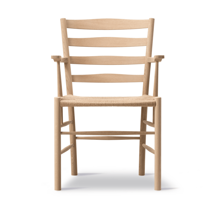 Silla con reposabrazos Klint, Trenzado natural - roble pintado negro Fredericia Furniture