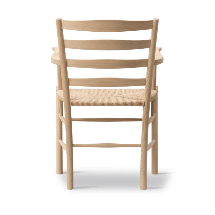 Silla con reposabrazos Klint, Trenzado natural - roble pintado negro Fredericia Furniture