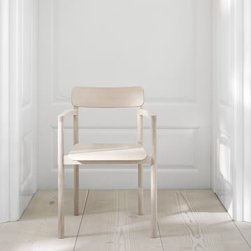 Silla con reposabrazos Post 3445 - Roble lacado - Fredericia Furniture