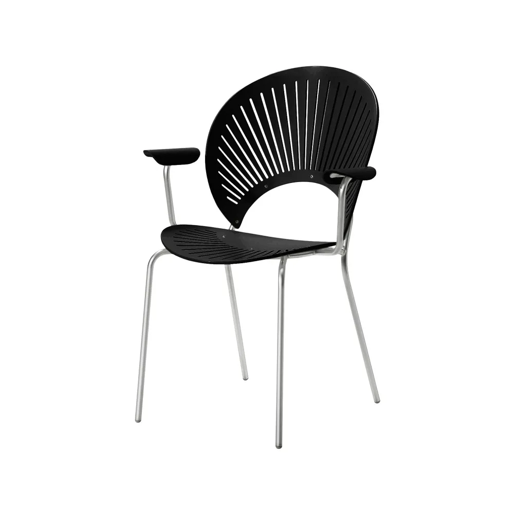 Silla con reposabrazos Trinidad 3399 , Negro - patas cromadas Fredericia Furniture