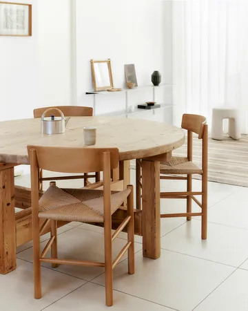 Silla J39 - Barnizado Vintage -trenzado natural - Fredericia Furniture