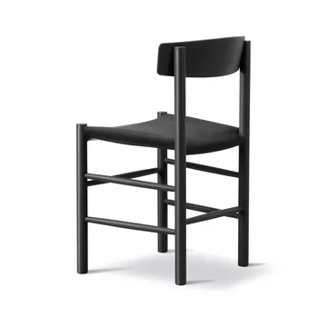 Silla J39 - Haya lacada en negro-black canvas - Fredericia Furniture
