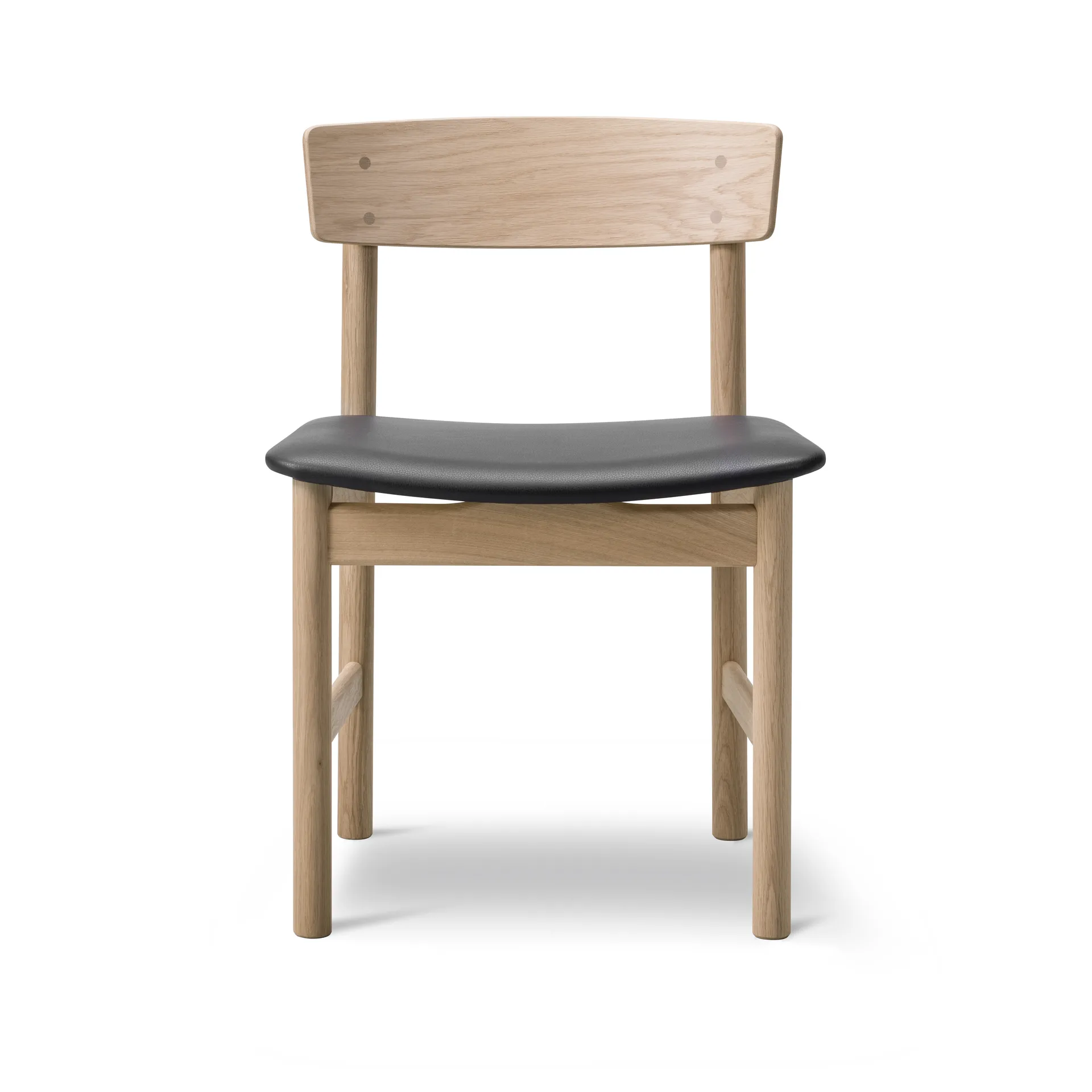 Silla Mogensen 3236 , Roble aceitado-cuero negro omni 301 Fredericia Furniture