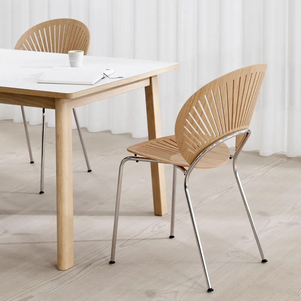 Silla Trinidad 3398, Nogal barniz transparente -flint Fredericia Furniture