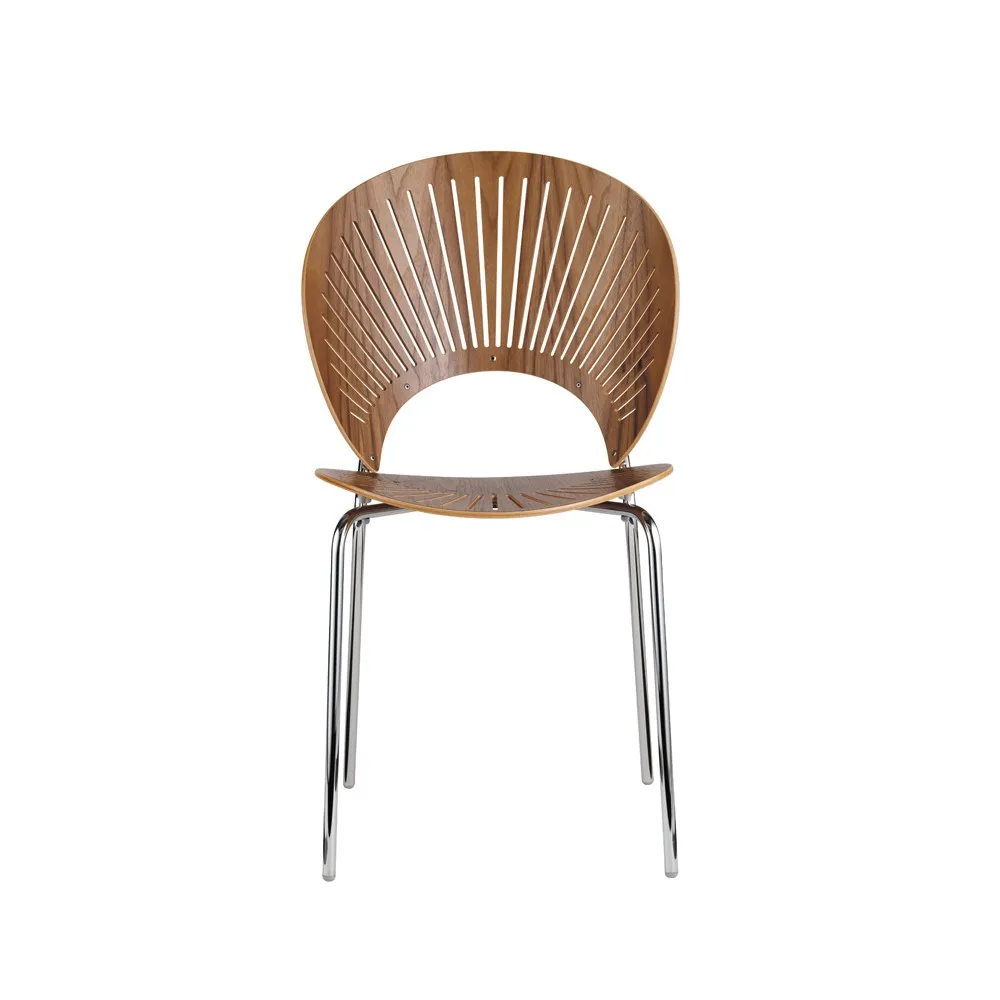 Silla Trinidad 3398, Nogal barnizado transparente- patas cromadas Fredericia Furniture