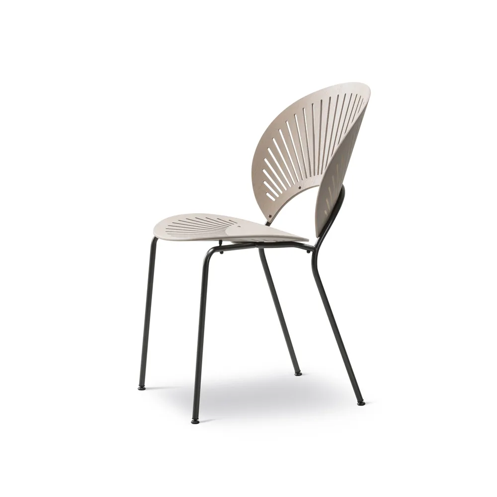 Silla Trinidad 3398, Roble gris claro tintado  Fredericia Furniture