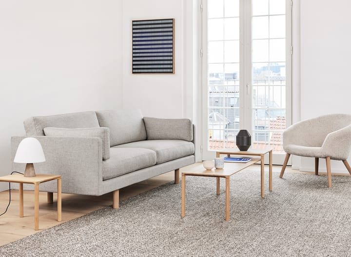 Sofá de 2 plazas EJ220 2062, Bardal 780 azul Fredericia Furniture