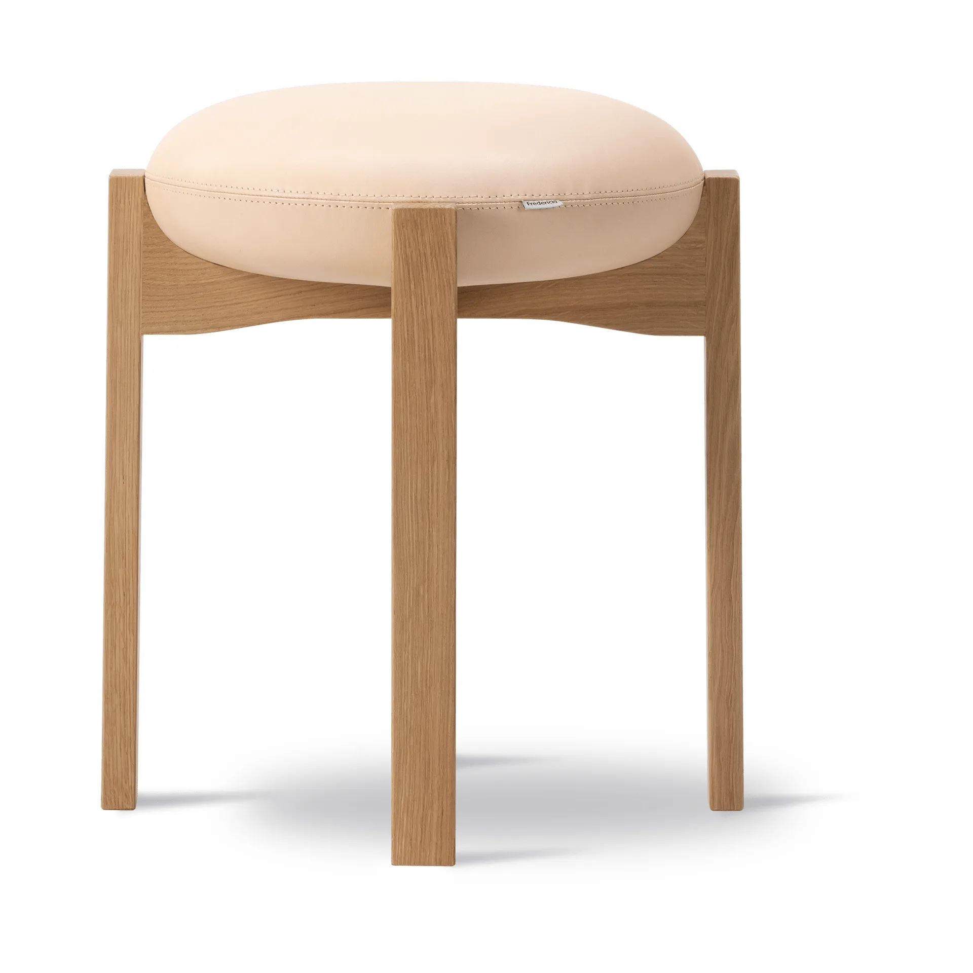 Taburete bajo Pioneer, Cuero Vegeta roble lacado 90 Fredericia Furniture