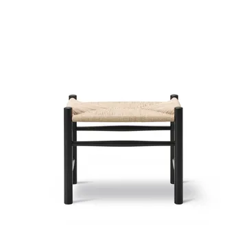 Taburete J16 - Natural - roble lacado negro - Fredericia Furniture