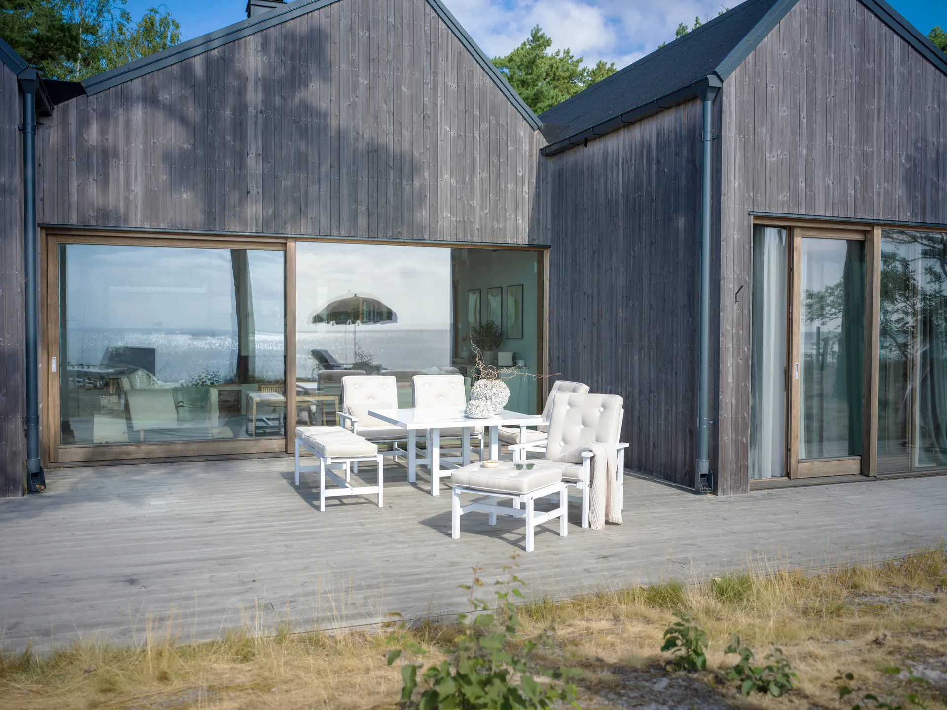 Mesa 65, Blanco, 124×133×66 cm Fri Form