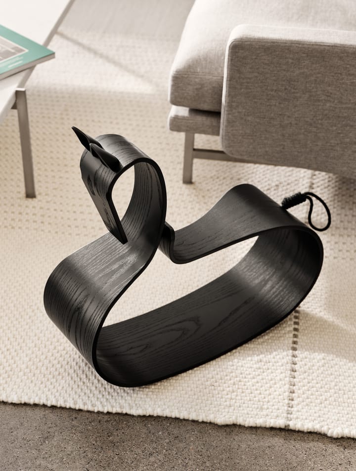 Caballito balancín Rocking Horse, Ceniza negra Fritz Hansen