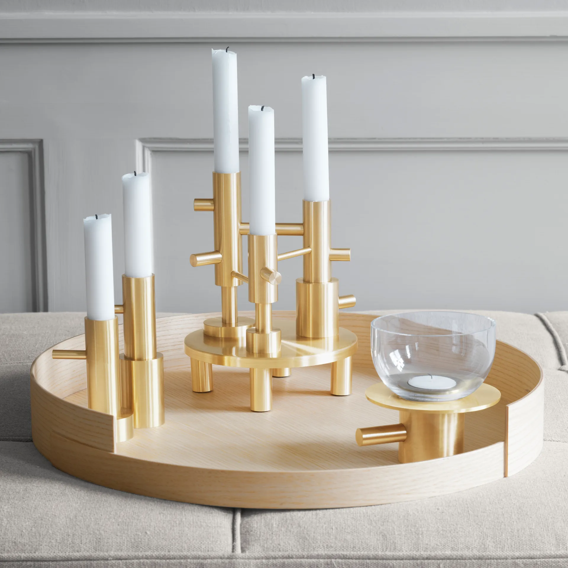 Candelabro Jaime Hayon Single latón, #2 Fritz Hansen