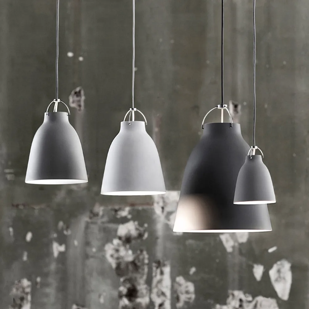 Lámpara colgante Caravaggio 1, Negro-cable textil negro Fritz Hansen