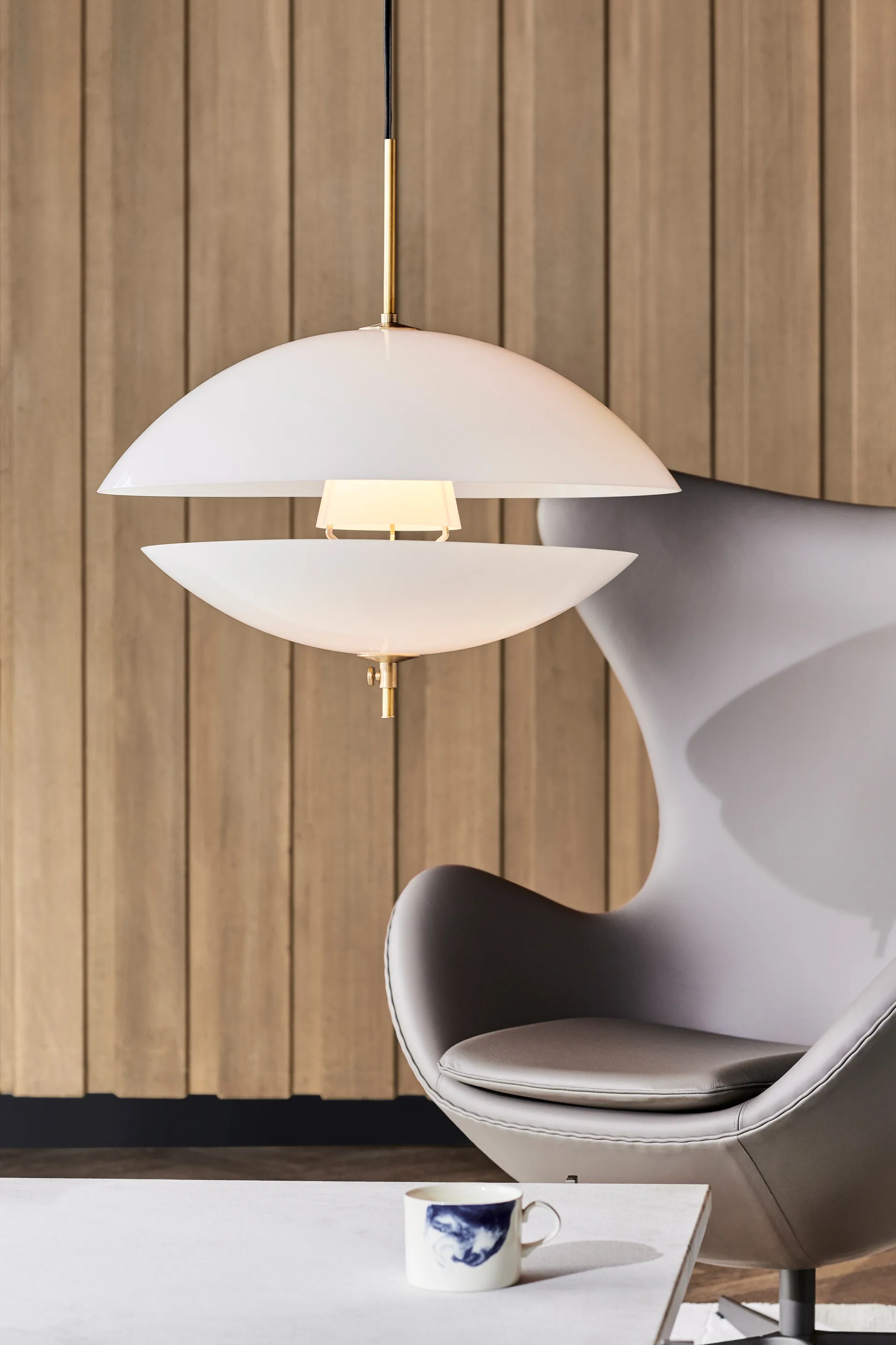 Lámpara colgante Clam, Ø55 cm Fritz Hansen