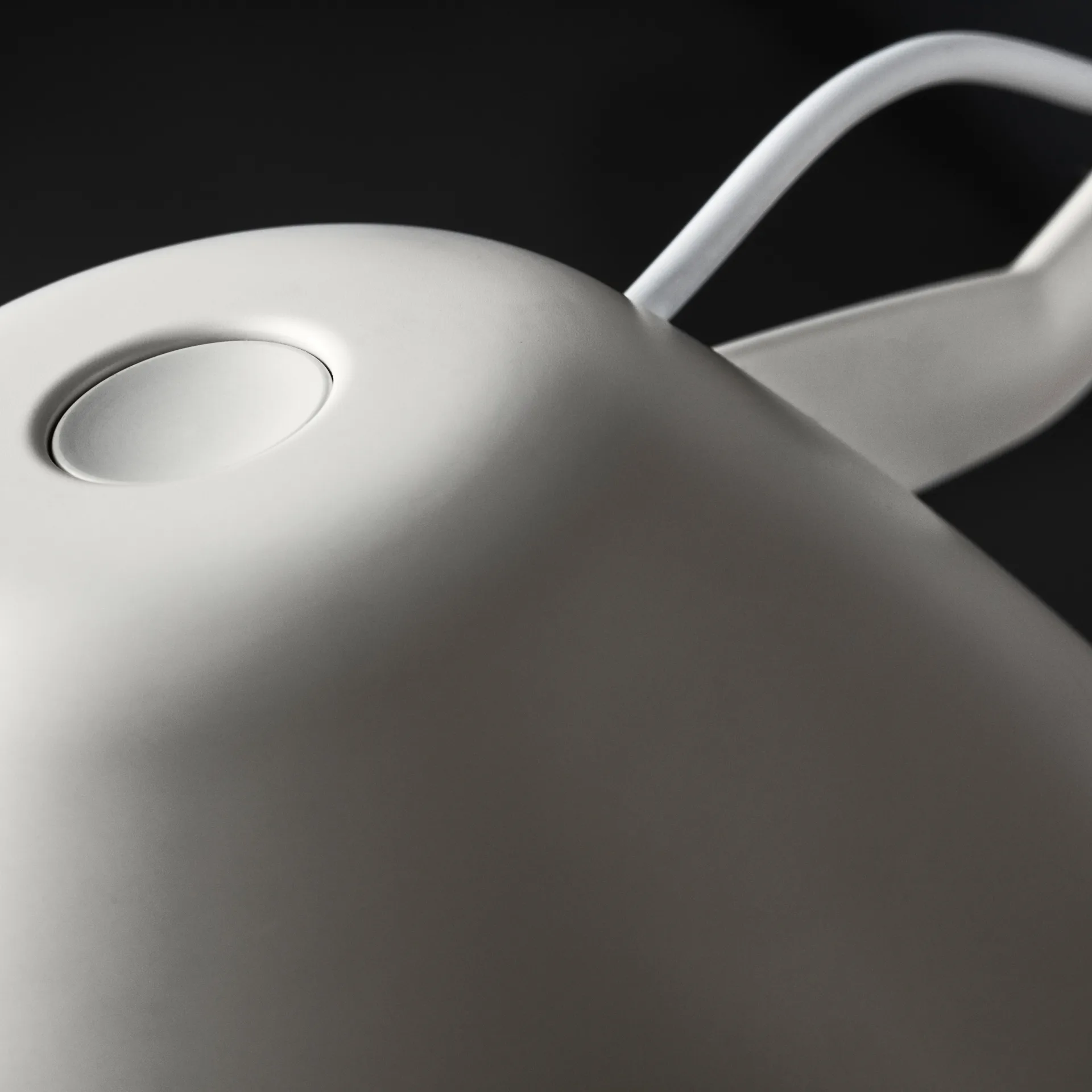 Lámpara de mesa AQ01, Blanco Fritz Hansen