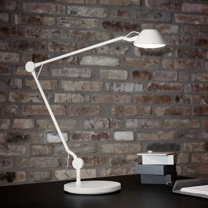 Lámpara de mesa AQ01, Blanco Fritz Hansen