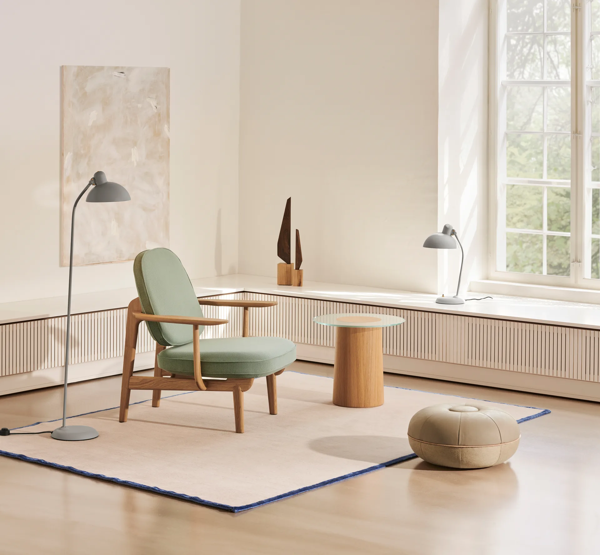 Lámpara de mesa Kaiser Idell 6556-T, Easy Grey Fritz Hansen
