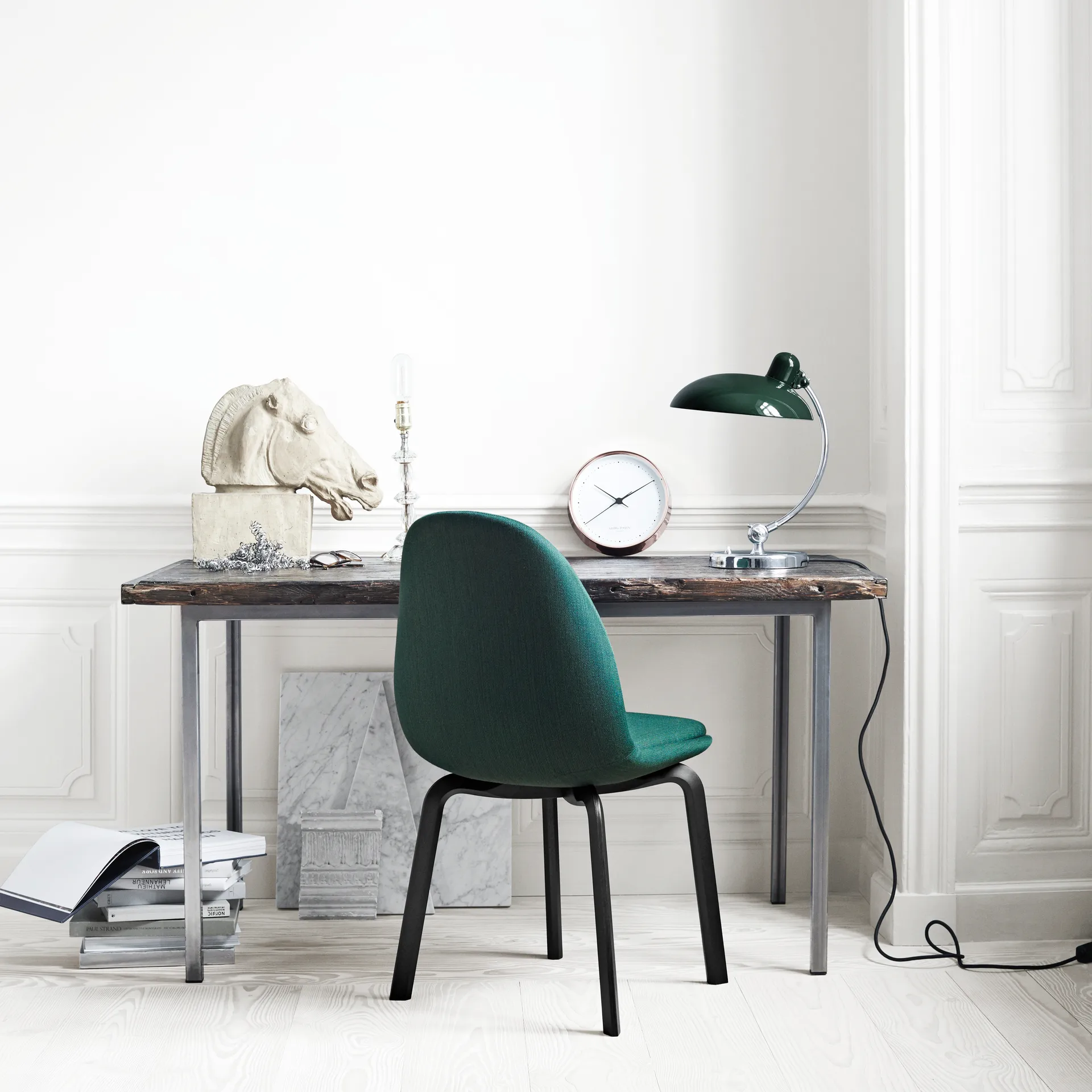 Lámpara de mesa Kaiser Idell 6631-T Luxus, Dark green Fritz Hansen