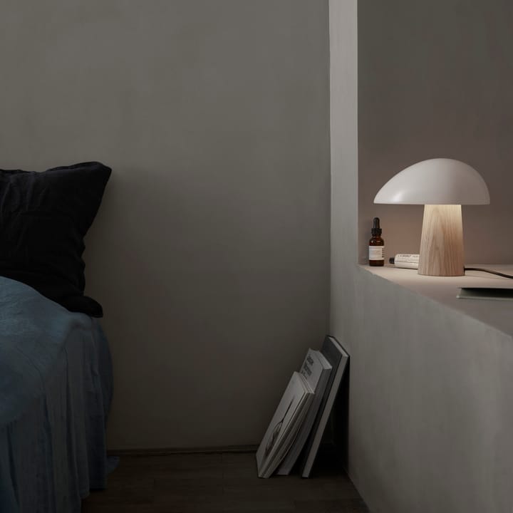 Lámpara de mesa Night Owl fresno, Smokey white Fritz Hansen