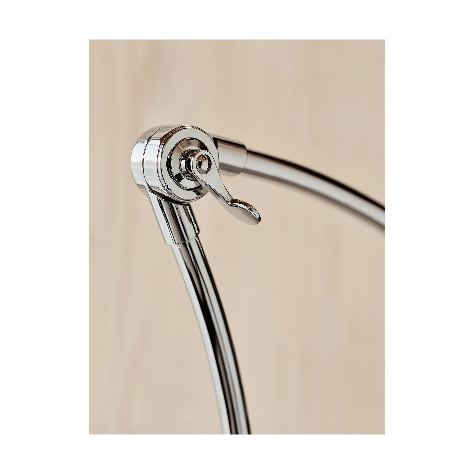 Lámpara de pared Kaiser Idell 6559-W, Black Fritz Hansen