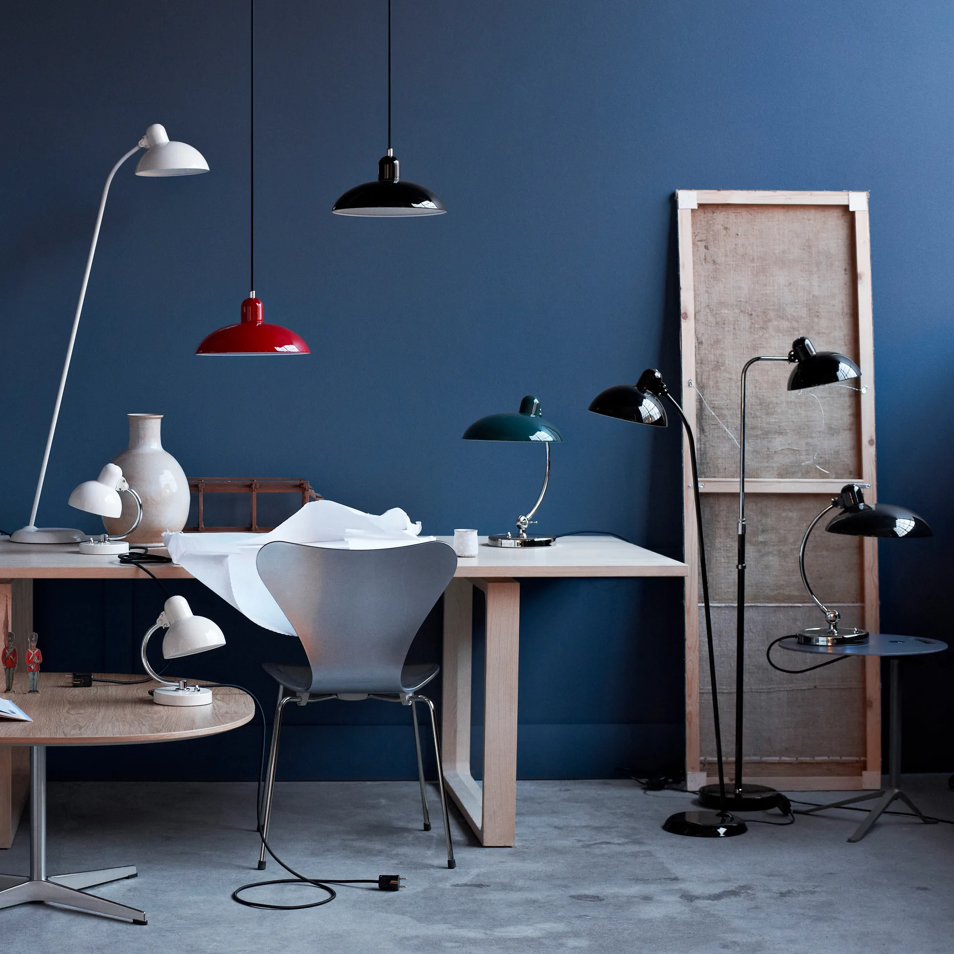 Lámpara de pie Kaiser Idell 6580-f Luxus, Black Fritz Hansen