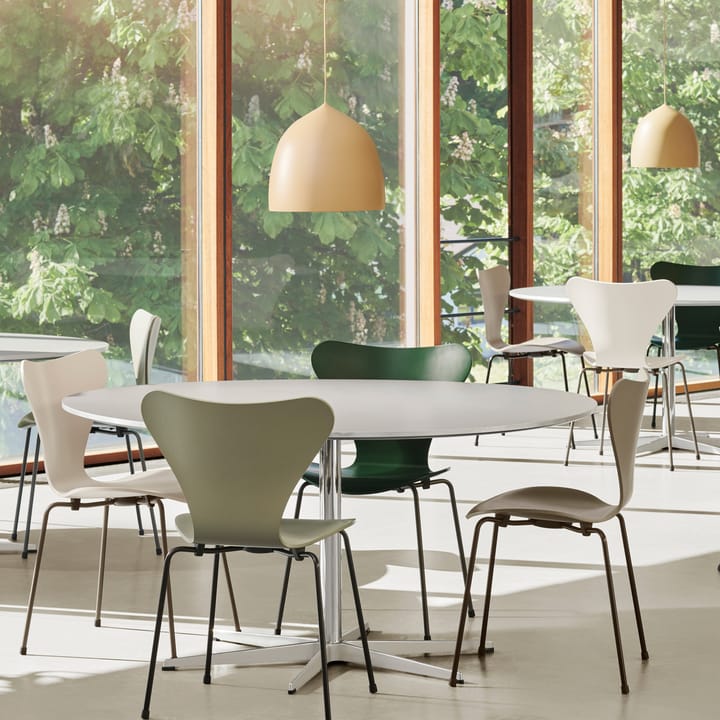 Péndulo Suspence P1.5, Pale pearl Fritz Hansen