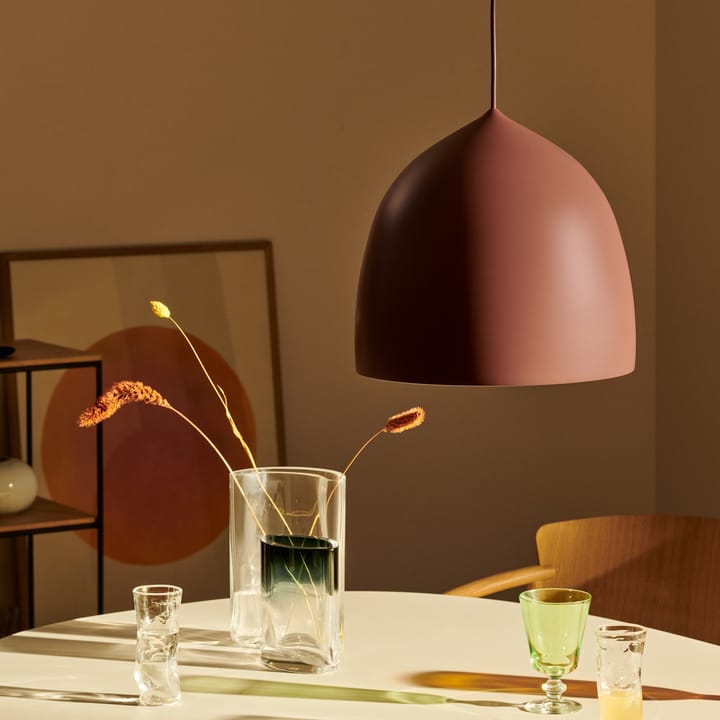 Péndulo Suspence P1.5, Powder burgundy Fritz Hansen