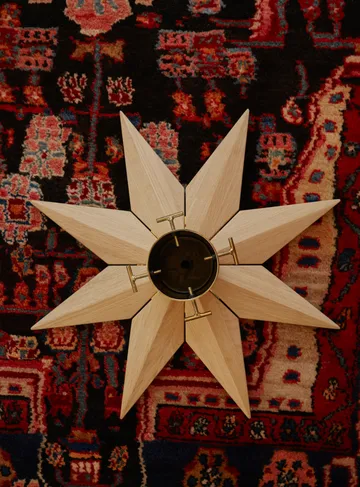 Pie para árbol de navidad Stella Ø50,5 cm - roble - Fritz Hansen