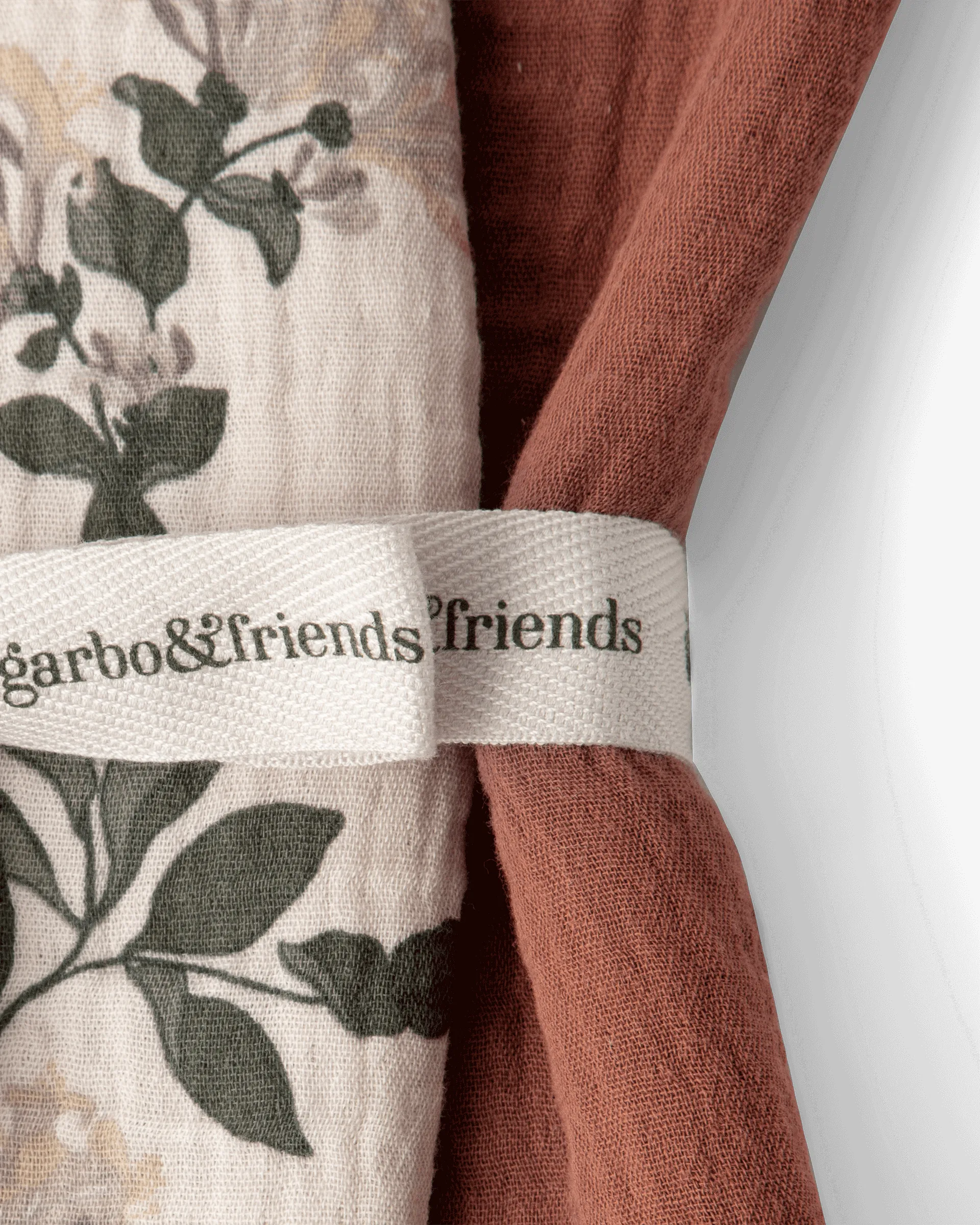 2 mantas pequeñas Honeysuckle Muslin, 60x60 cm Garbo&Friends