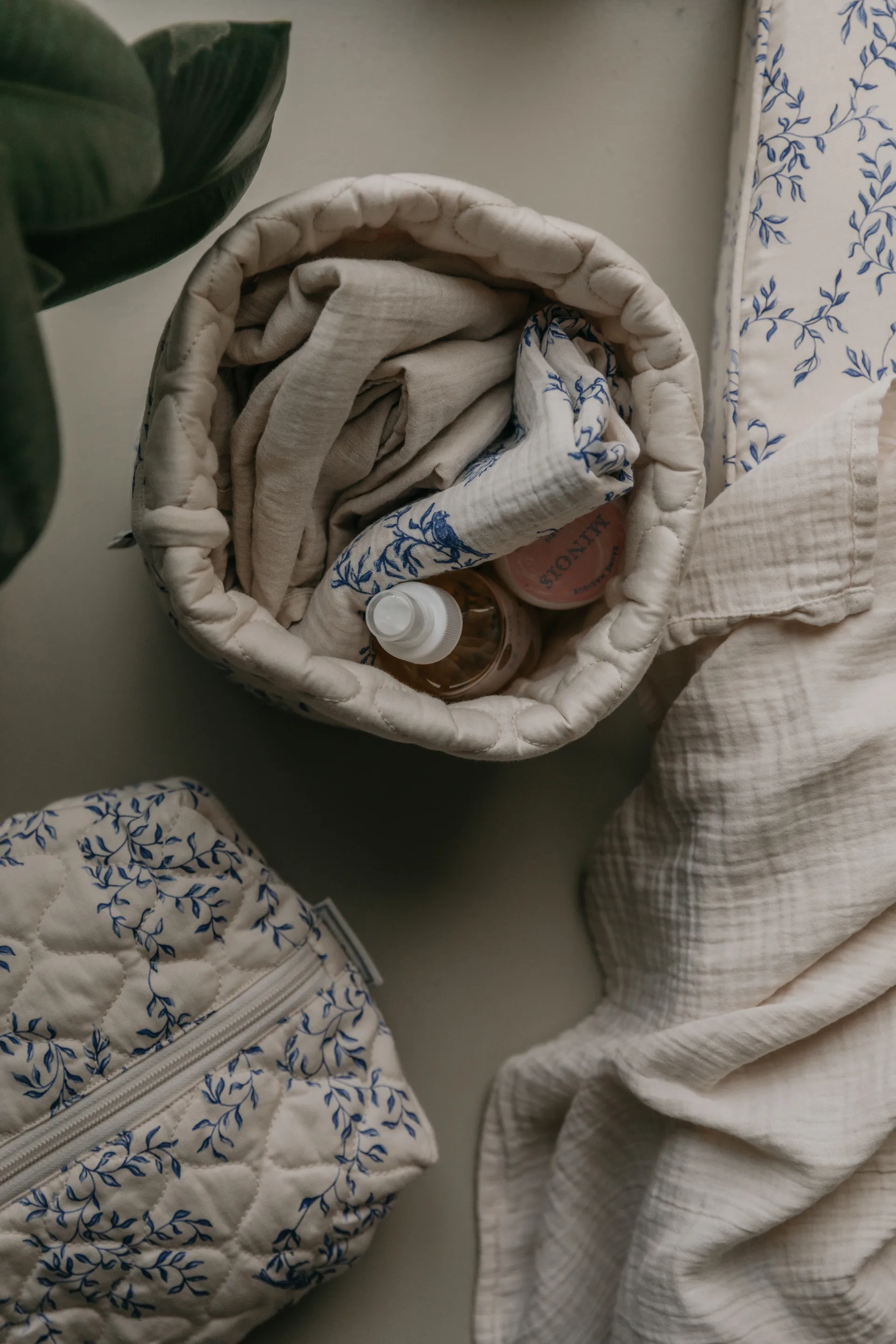 Jardim Satin cesta acolchada 2 piezas, 20xØ20 cm + 30xØ30 cm Garbo&Friends