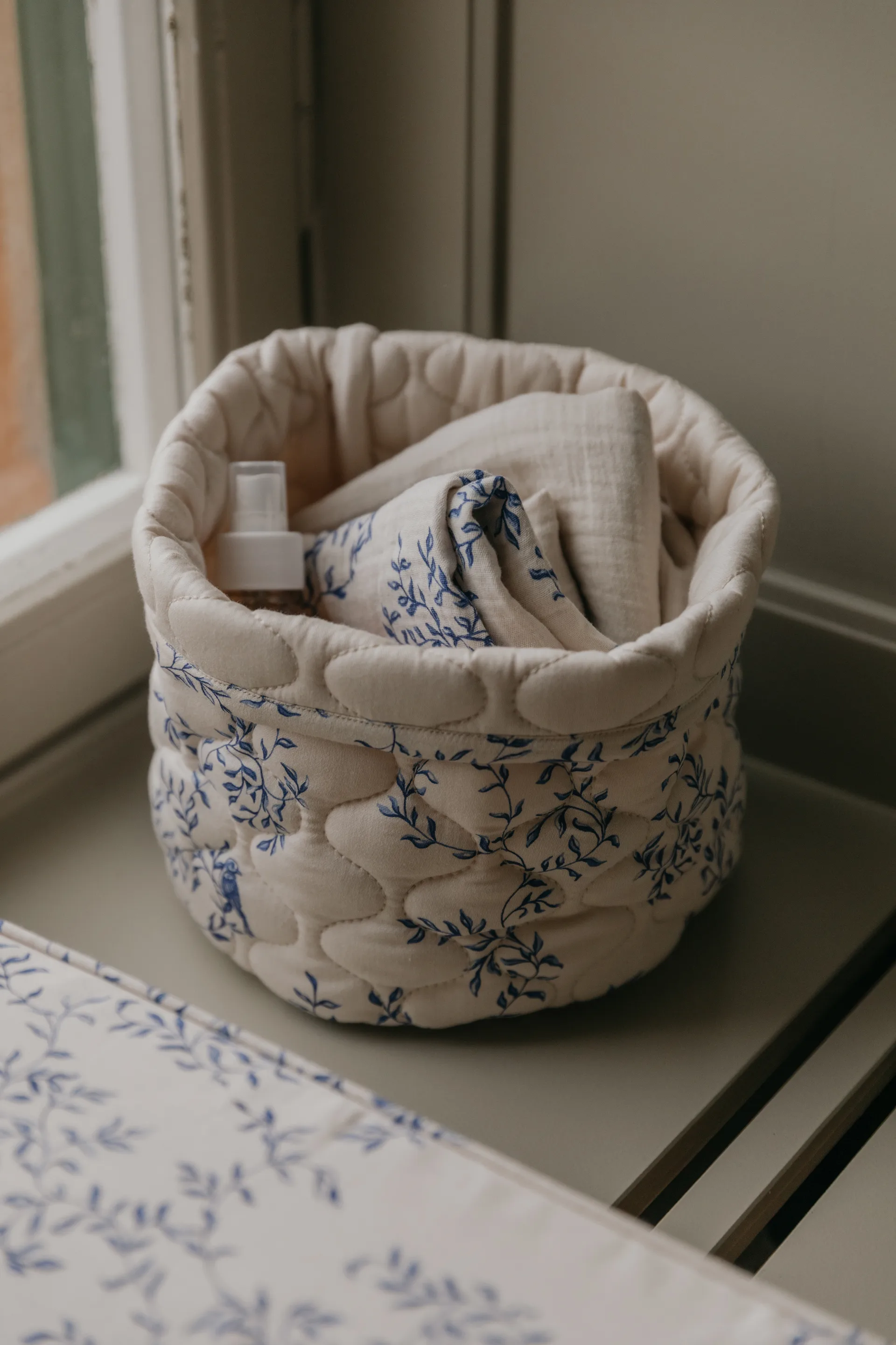 Jardim Satin cesta acolchada 2 piezas, 20xØ20 cm + 30xØ30 cm Garbo&Friends