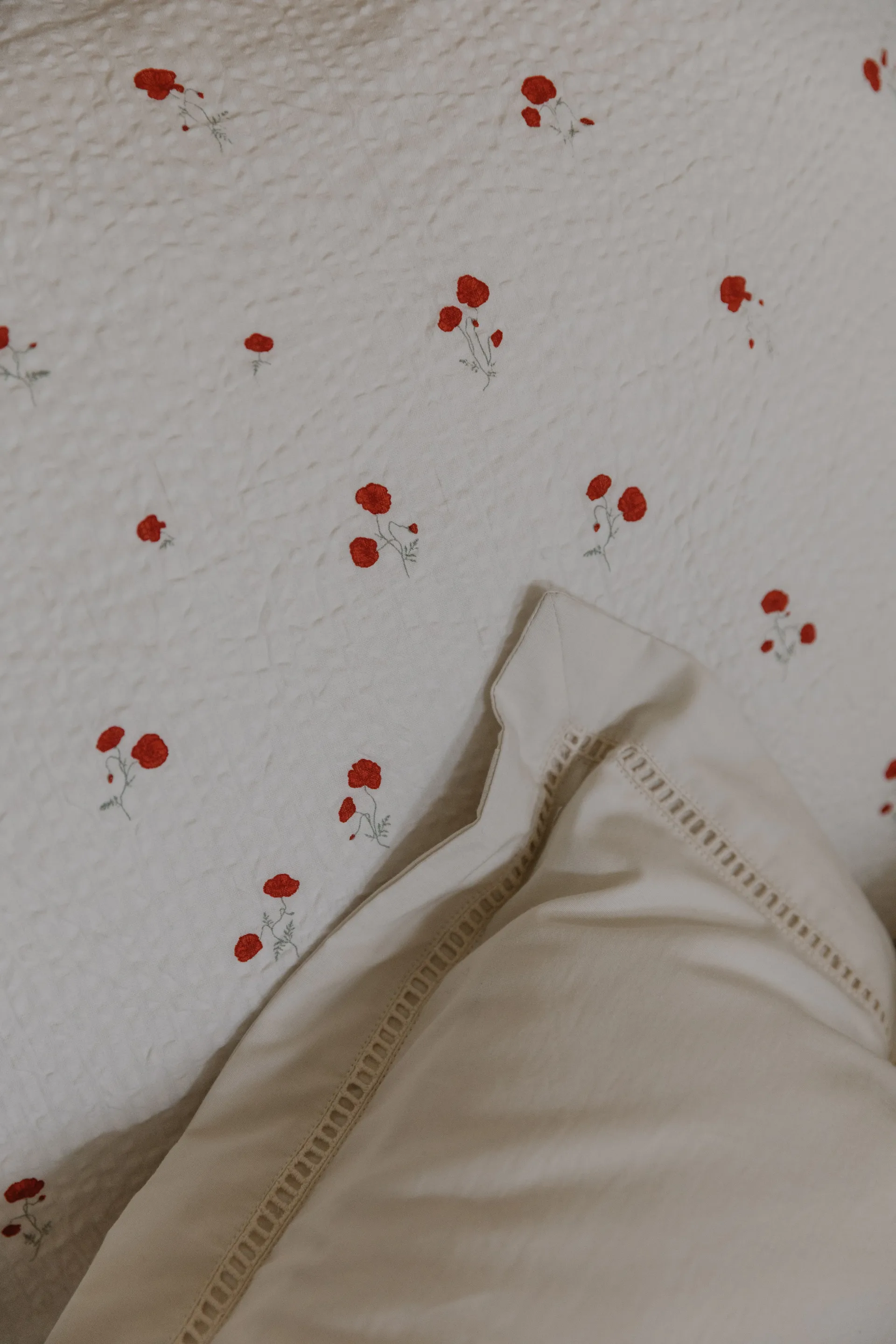 Manta acolchada Poppy Seersucker, 100x140 cm Garbo&Friends