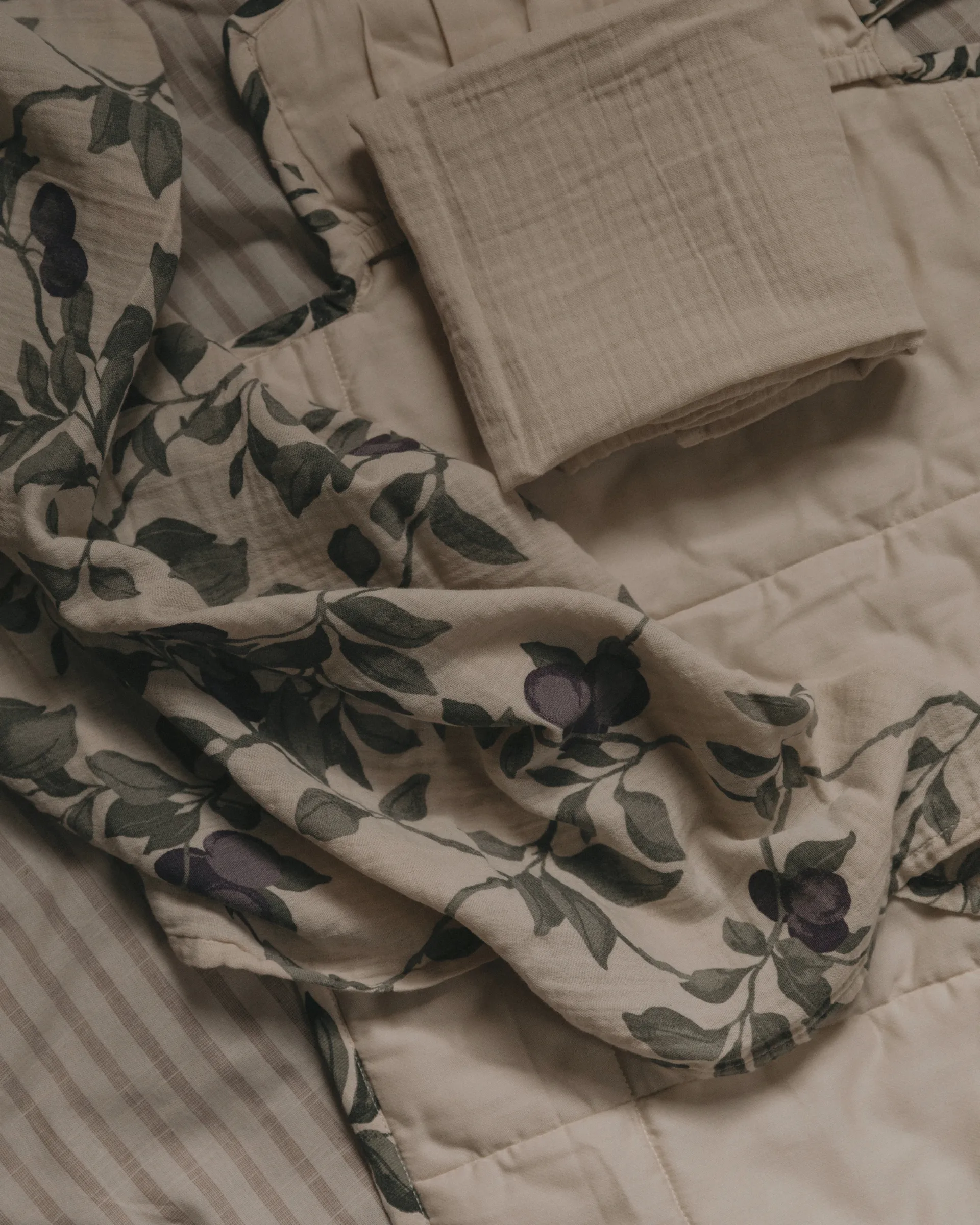 Manta arrullo Plum Muslin, 110x110 cm Garbo&Friends