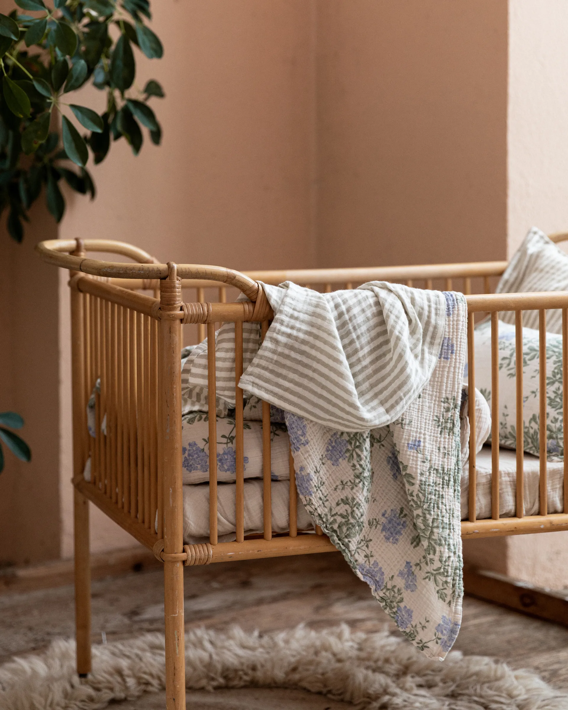 Manta Plumbago Muslin Swaddle, 110x110 cm Garbo&Friends