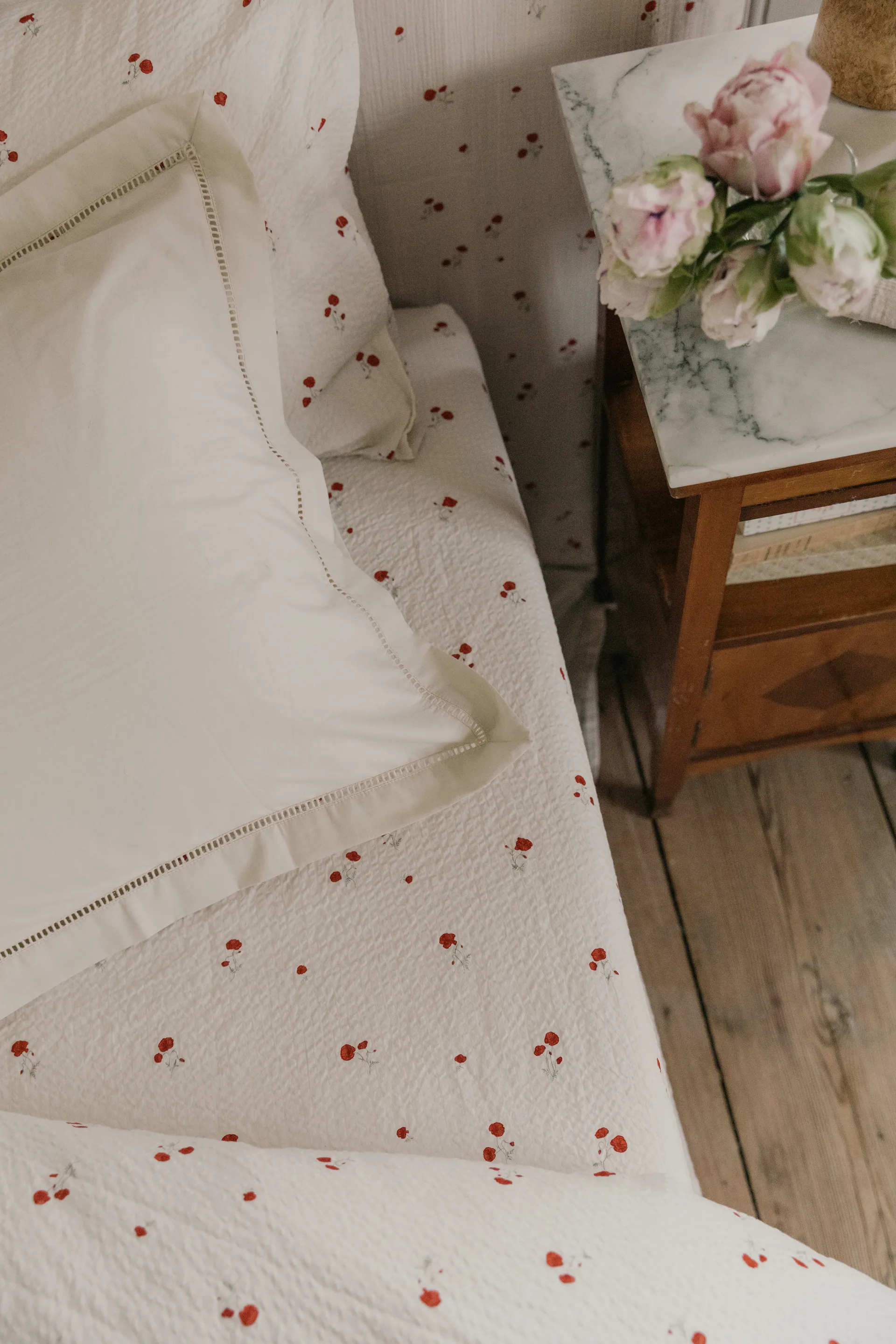 Sábana ajustable Poppy Seersucker, 90x200x30 cm Garbo&Friends